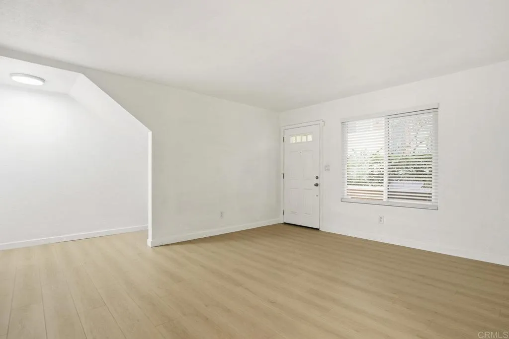 Photo #8: NDP2511573 Listing: Photo #8