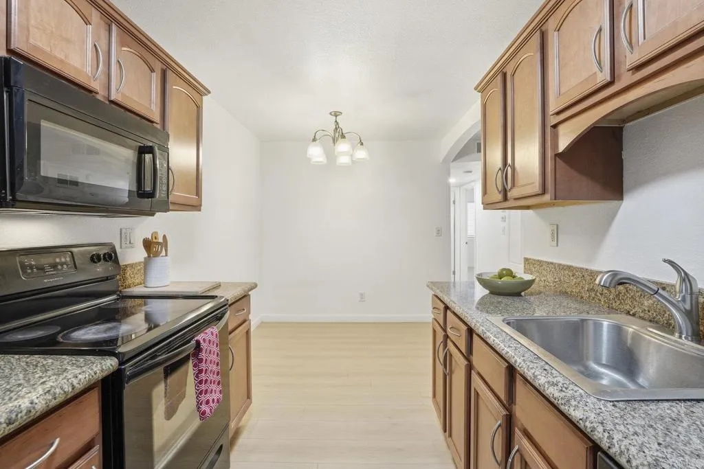 Photo #6: NDP2511573 Listing: Photo #6