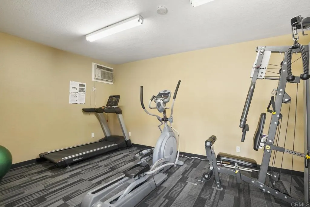 https://cdn.realtyfeed.com/cdn/127/306607685/6dfadda6d0c61b90ec91ec2219c4ac69.webp