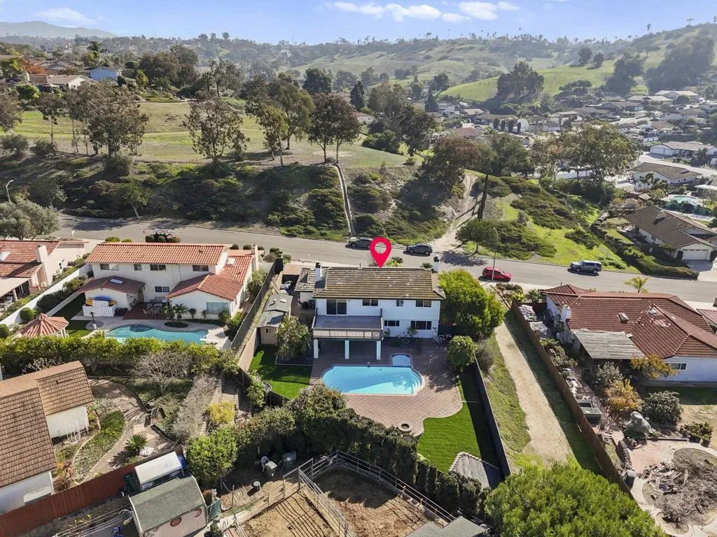 https://cdn.realtyfeed.com/cdn/127/306607782/182bcd3cff353331ba4c4517289a9b41.webp