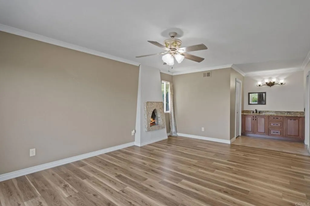 https://cdn.realtyfeed.com/cdn/127/306607782/4cbc03d1fec2077ff5e4bc19df53cc11.webp
