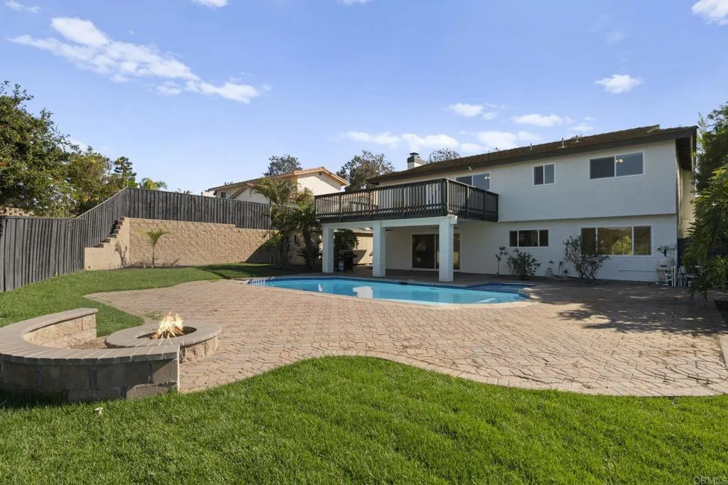 https://cdn.realtyfeed.com/cdn/127/306607782/9d51f0f083f1c74fa8b29dec3643c503.webp