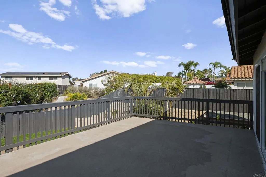https://cdn.realtyfeed.com/cdn/127/306607782/cbedbba6847f8e02d3514a45613b11b8.webp