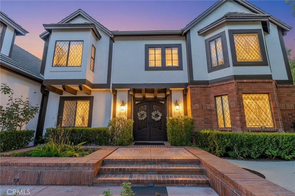 Valencia, CA 91355