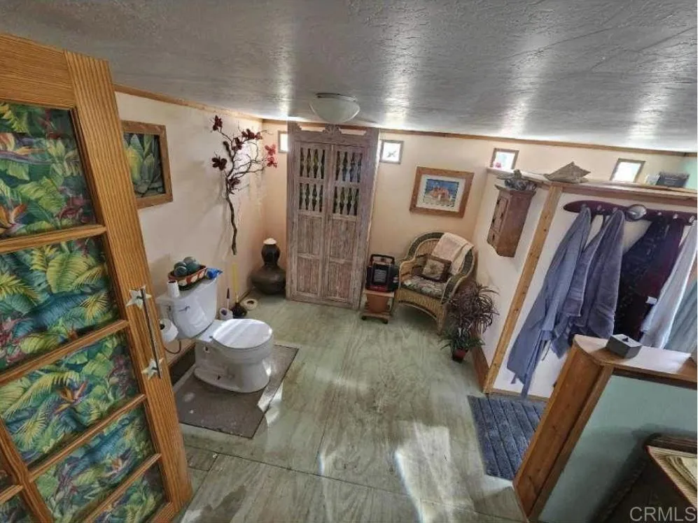 https://cdn.realtyfeed.com/cdn/127/306607891/90dcd81110eebd22e1c89198a34fabf3.webp
