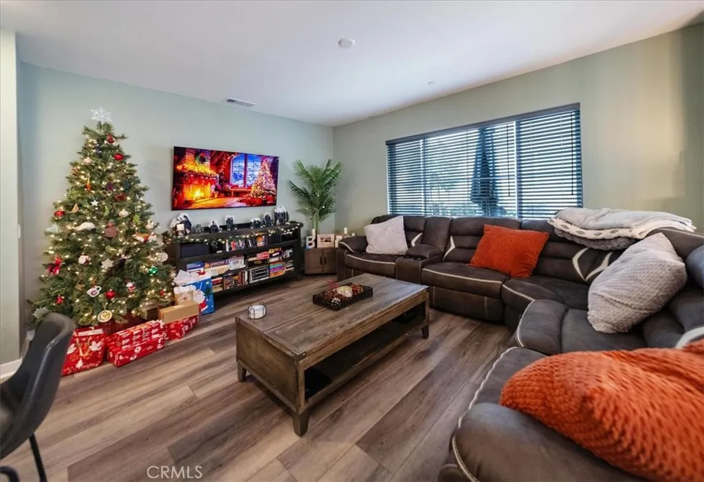 Photo #8: SW25279262 Listing: Photo #8