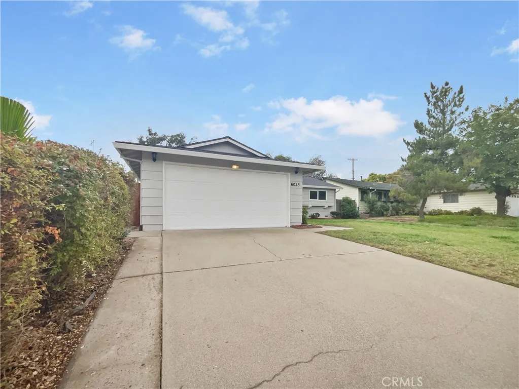 6025 Brett, Sacramento, CA 95842 - Photo 2 of 31, Sacramento, CA