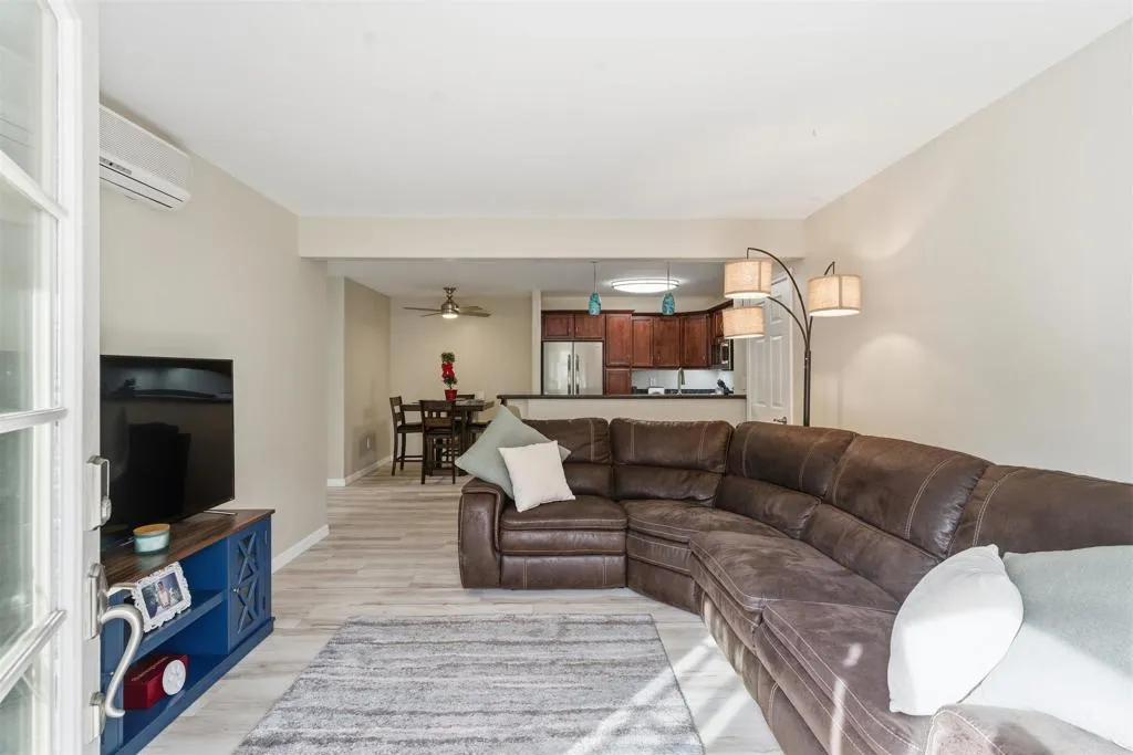 Photo #7: PTP2509256 Listing: Photo #7