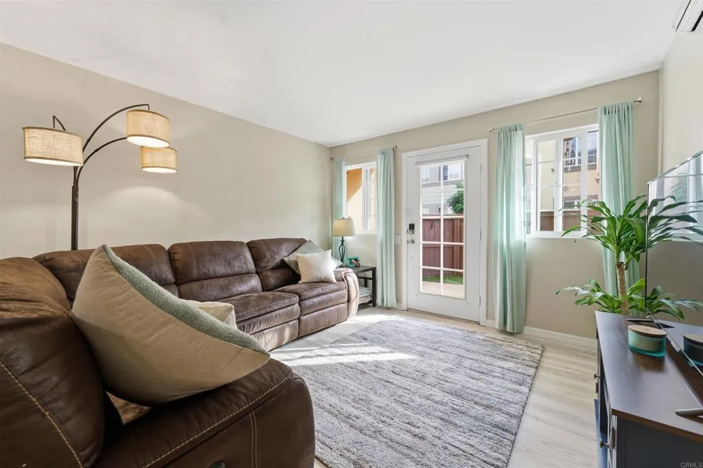 Photo #9: PTP2509256 Listing: Photo #9