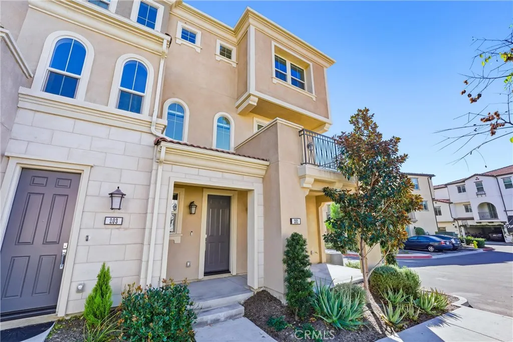 201 Mountain Sage, Lake Forest, CA 92610 - Photo 4 of 56, Lake Forest, CA