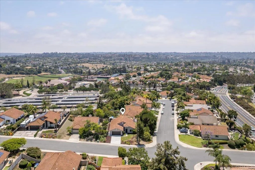https://cdn.realtyfeed.com/cdn/127/306607989/a810e29997598b9dbc4ac1db23495053.webp