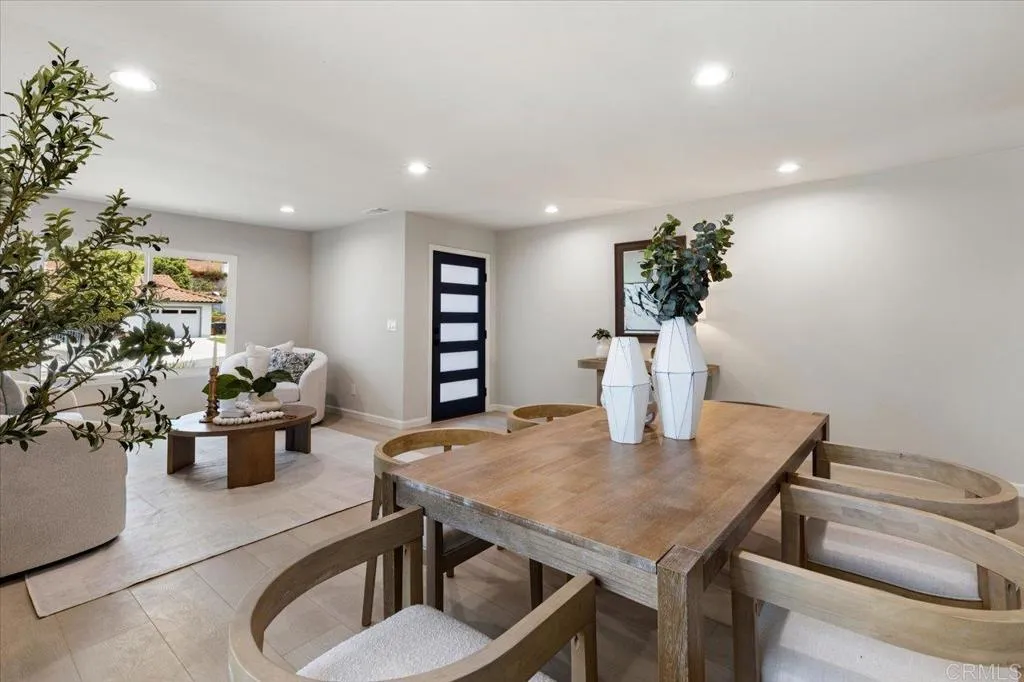 https://cdn.realtyfeed.com/cdn/127/306607989/f052b439792b14afa4f95744c9615aa8.webp