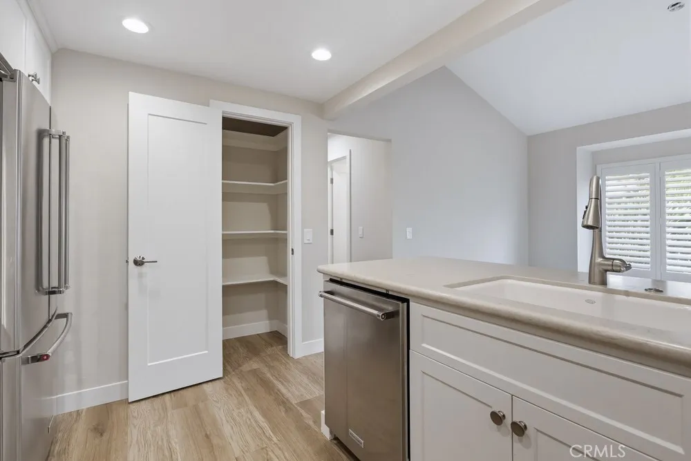 https://cdn.realtyfeed.com/cdn/127/306607995/06a752fd48a750ac1ff2d6725715b3e9.webp