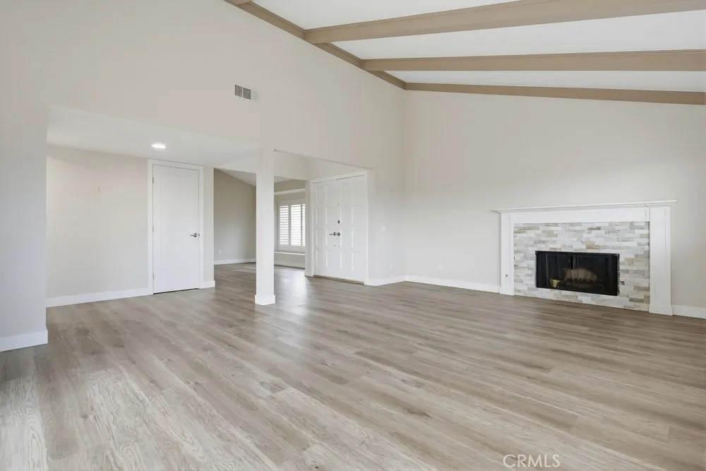 https://cdn.realtyfeed.com/cdn/127/306607995/4b17d68999fcf9d7203e4f6e0320435e.webp