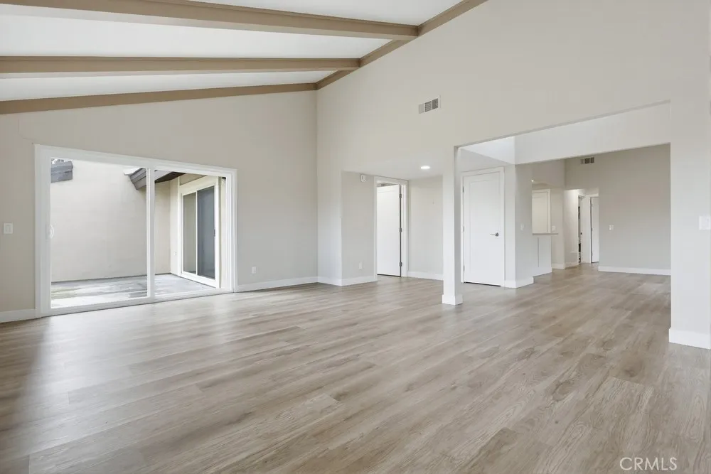 Photo #8: PW25279617 Listing: Photo #8