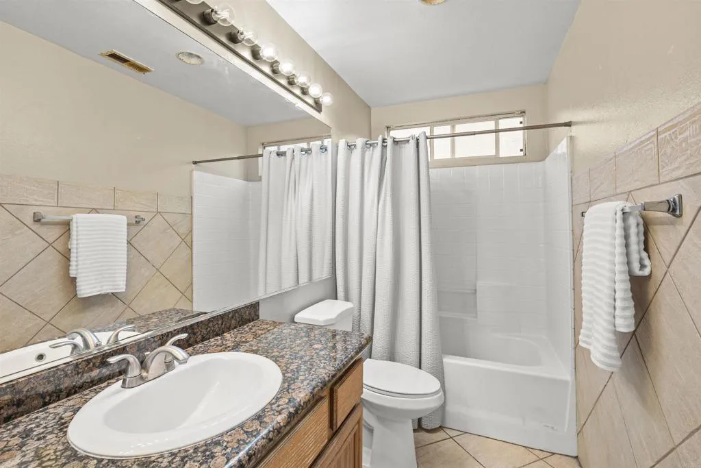 https://cdn.realtyfeed.com/cdn/127/306608046/5e62549067157106c557e3e6af7ed1ed.webp