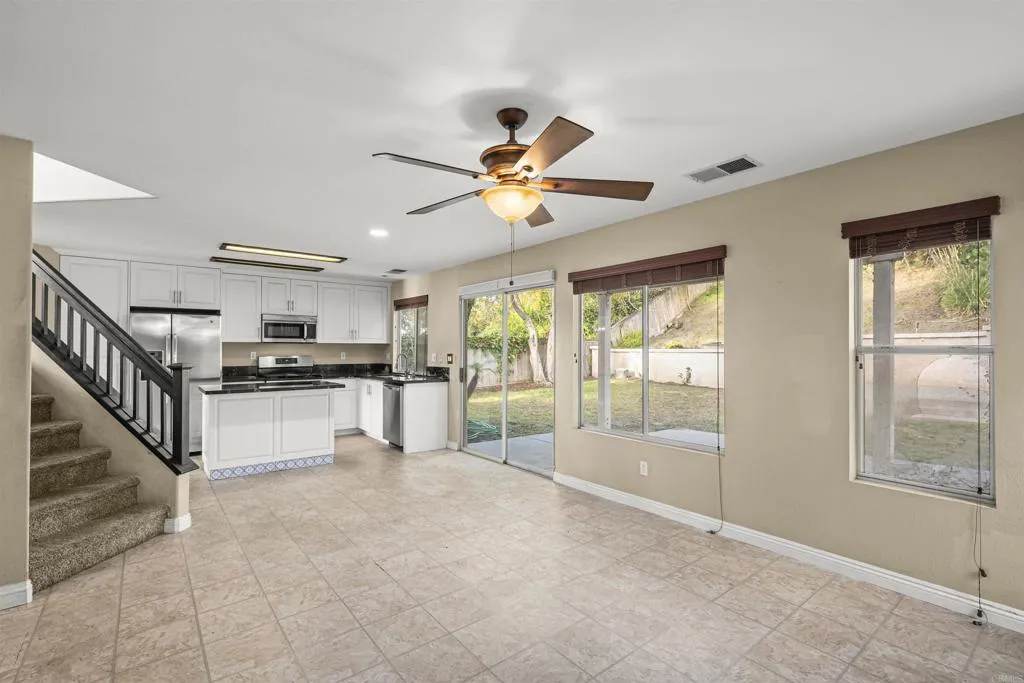 https://cdn.realtyfeed.com/cdn/127/306608046/8a848150d9f9e066e3c99dc58b3e46f1.webp
