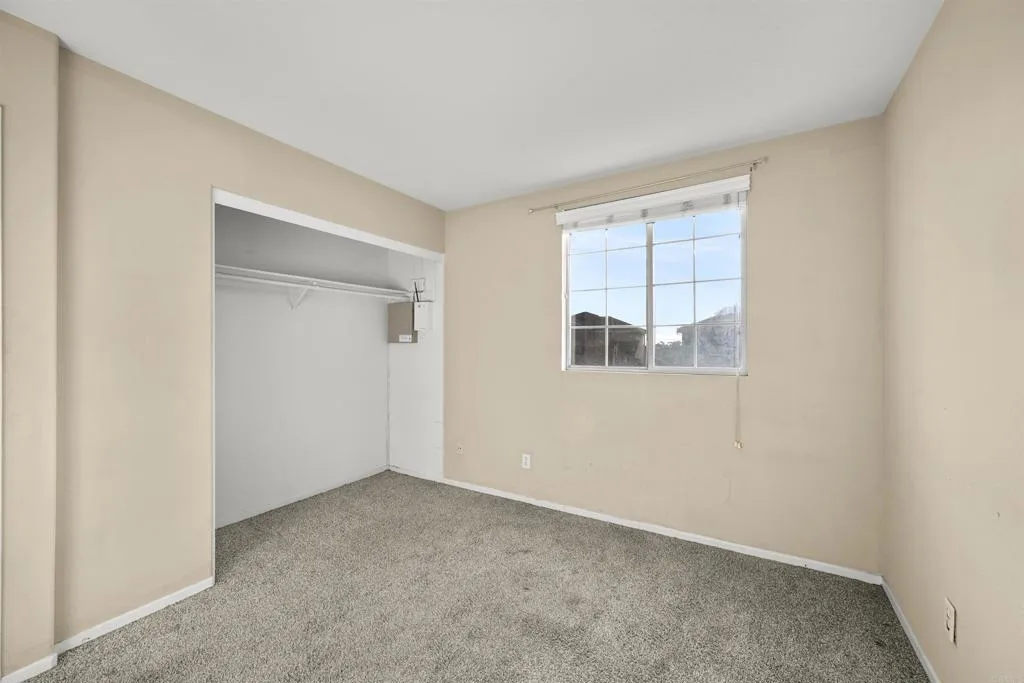 https://cdn.realtyfeed.com/cdn/127/306608046/f9654f3fbe448a14a14e1387d6726a7d.webp