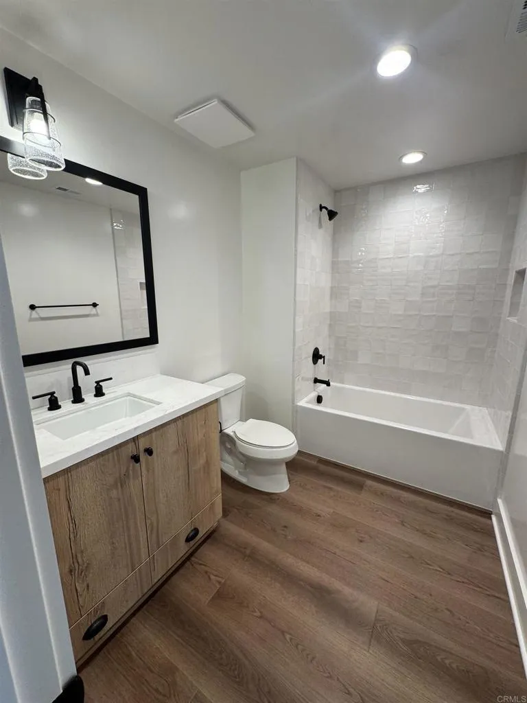 Photo #8: NDP2511580 Listing: Photo #8