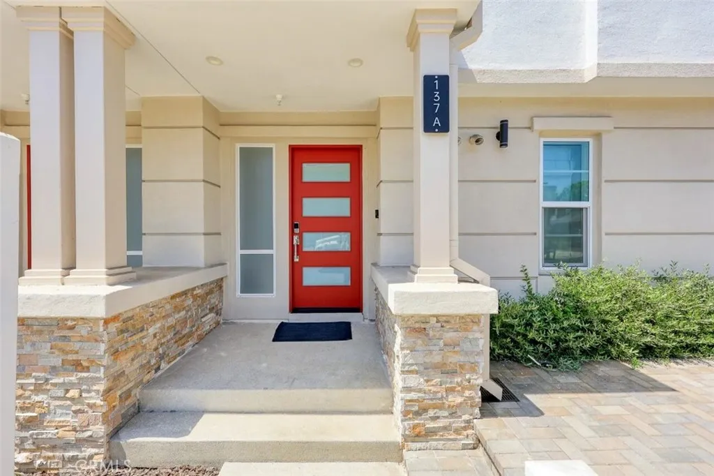 137 Saint Francis Street Unit A, San Gabriel, CA 91776 - Photo 4 of 33, San Gabriel, CA