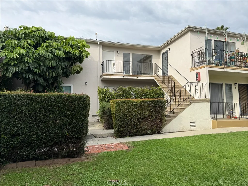 1524 Stanford Street Unit E