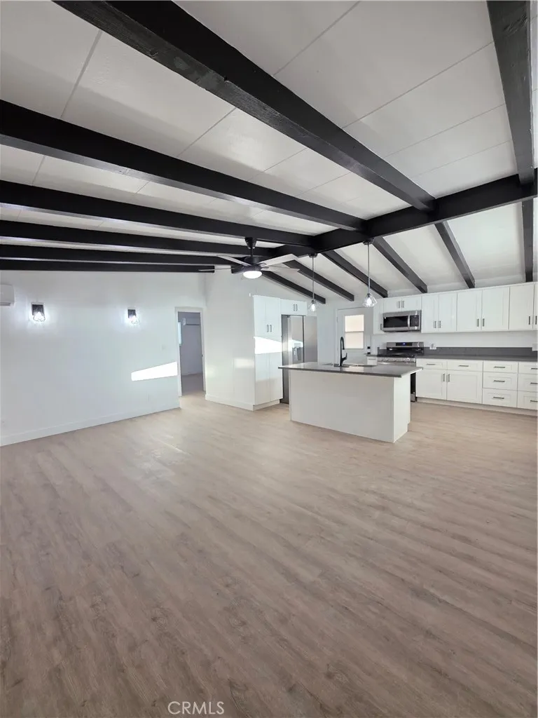 11632 Herrick, San Fernando, CA 91340