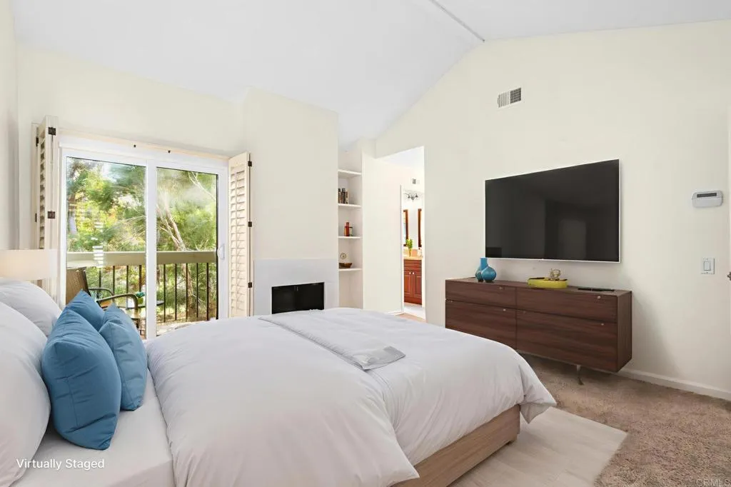https://cdn.realtyfeed.com/cdn/127/306608269/7bb9036c4c8916d2c6d58d363bb4be3c.webp