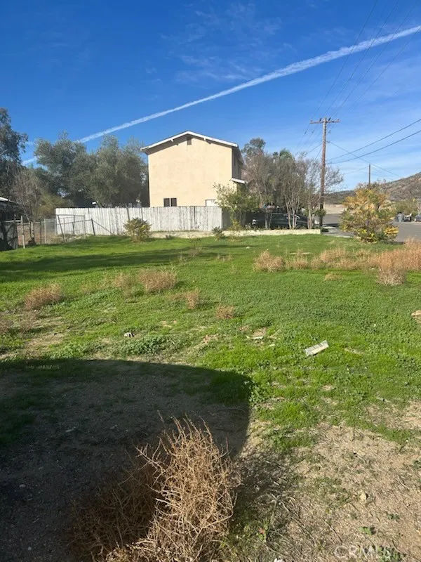 Lake Elsinore, CA 92530