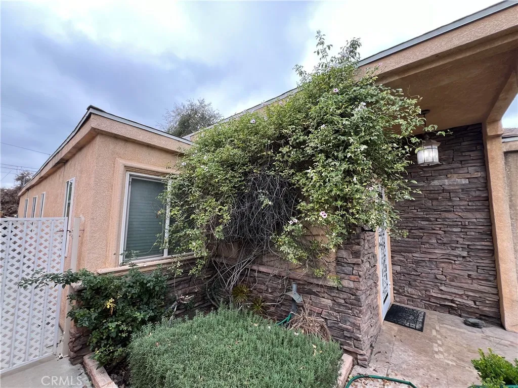 928 S Bon View Ave, Ontario, CA 91761 - Photo 3 of 74, Ontario, CA