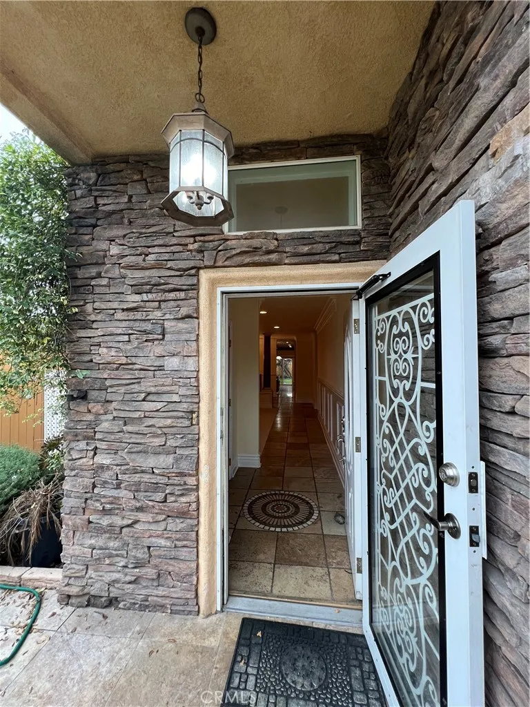 928 S Bon View Ave, Ontario, CA 91761 - Photo 4 of 74, Ontario, CA