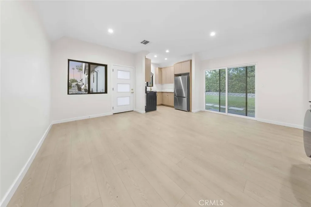 1324 Winchester Avenue Unit A, Glendale, CA 91201 - Photo 3 of 17, Glendale, CA