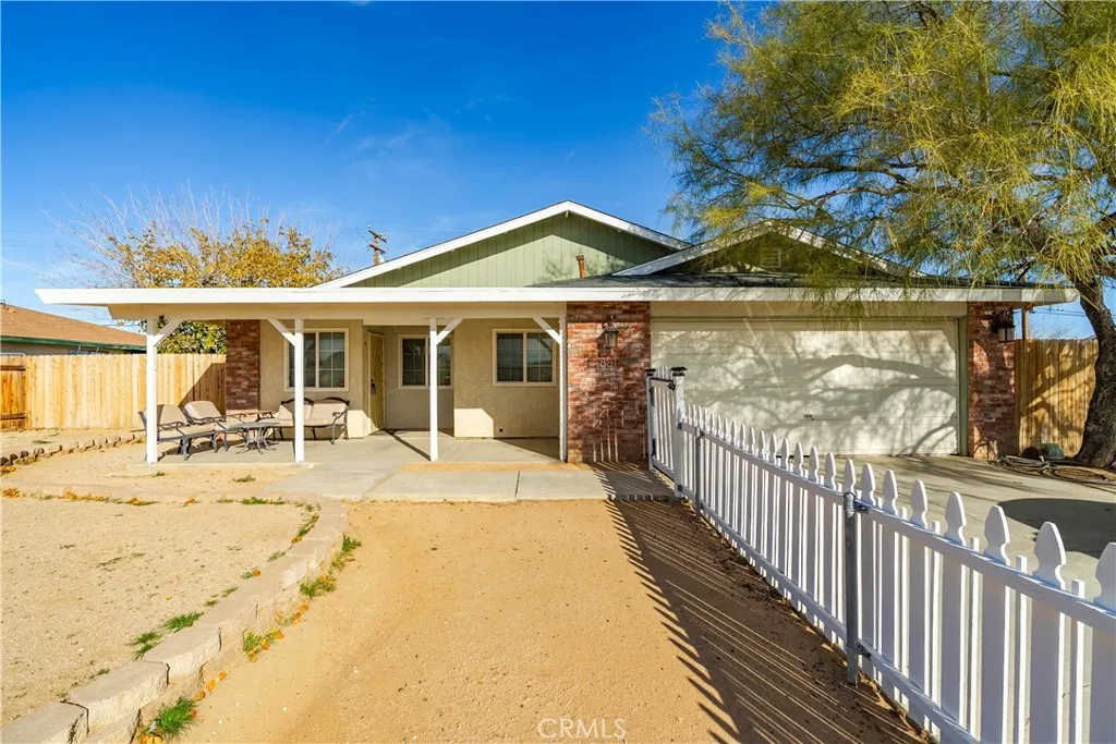 8811 Satinwood, California City, CA 93505 - Photo 5 of 33, California City, CA