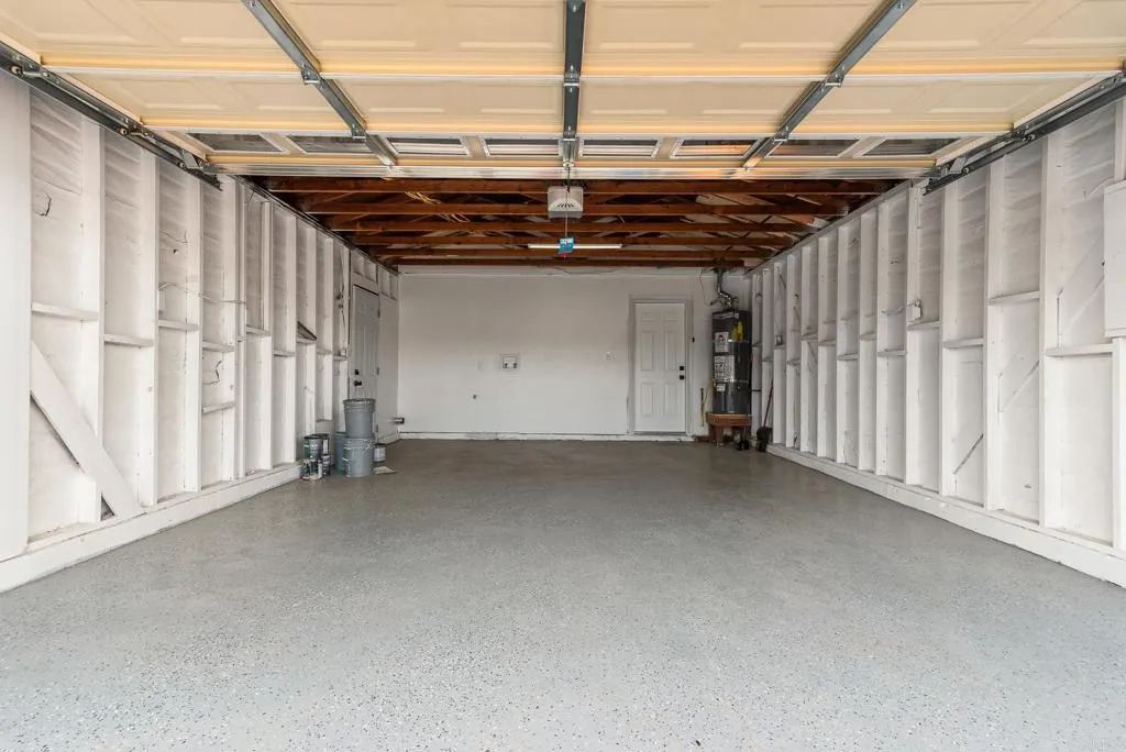 https://cdn.realtyfeed.com/cdn/127/306608417/07894b069f73fd5719862486c079d890.webp