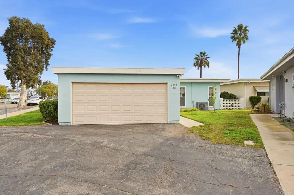 https://cdn.realtyfeed.com/cdn/127/306608474/20c607a94a6b0f9b26e374af84a1253e.webp