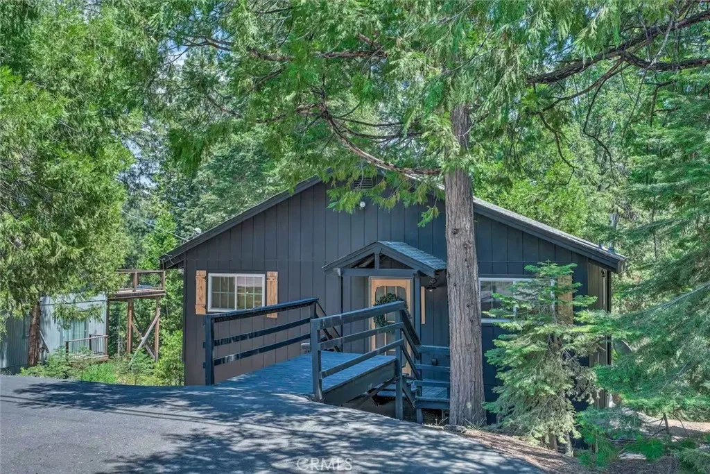 Long Barn, CA 95335