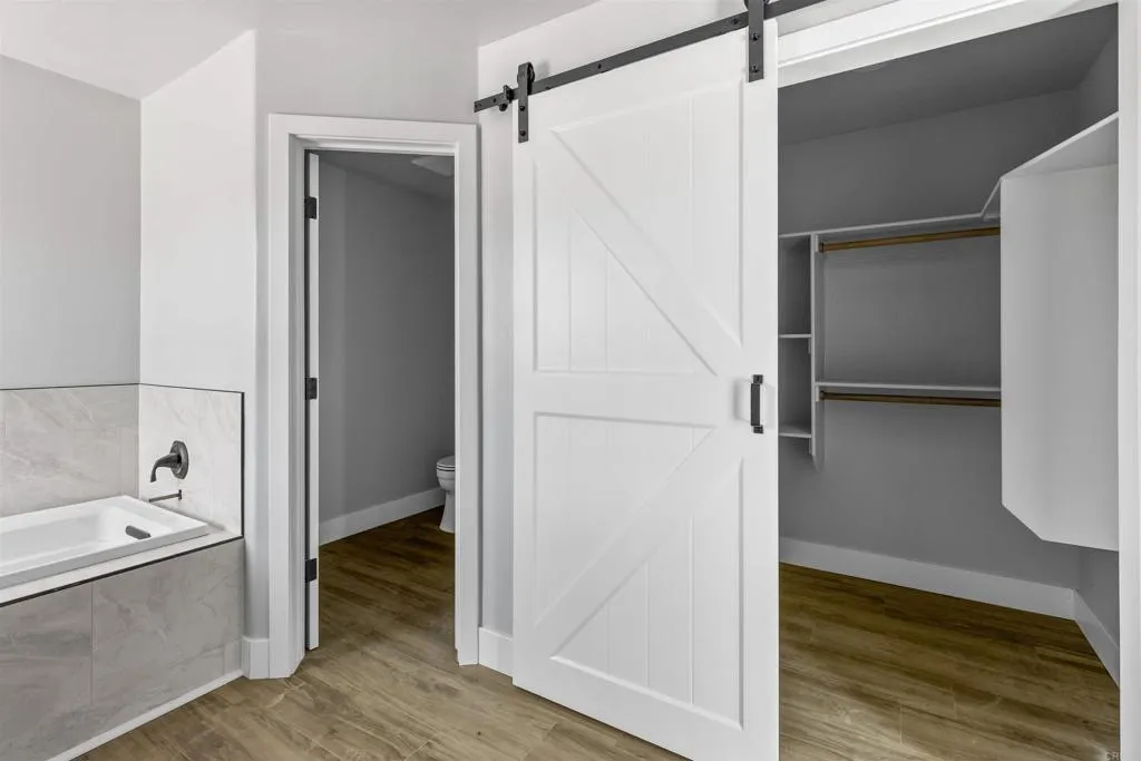 https://cdn.realtyfeed.com/cdn/127/306608563/02d3836216954f1c795a19497016919d.webp