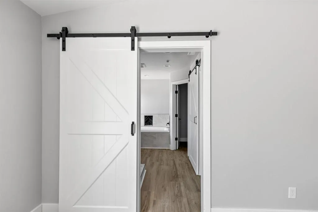 https://cdn.realtyfeed.com/cdn/127/306608563/1feb690e55d8391147f2379657c39ddc.webp