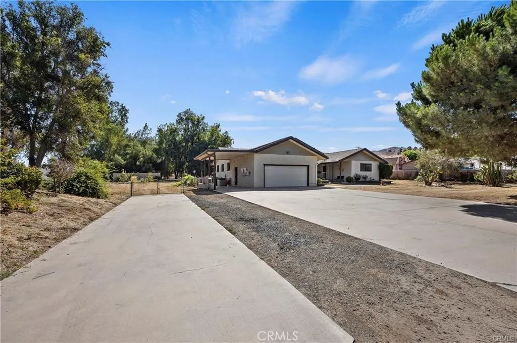 Perris, CA 92570