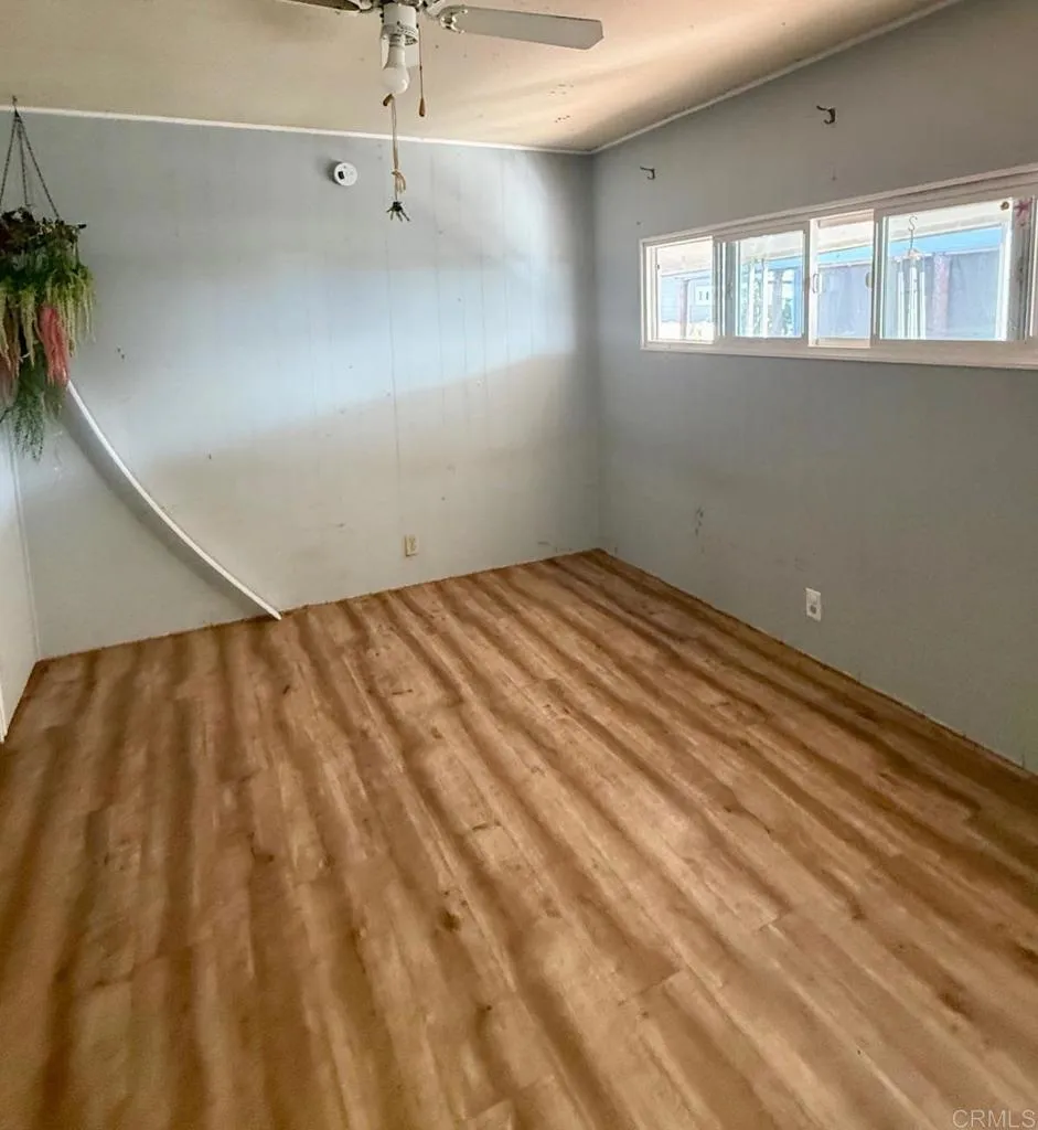 https://cdn.realtyfeed.com/cdn/127/306608639/02ee73af880e737847159087a57fad12.webp