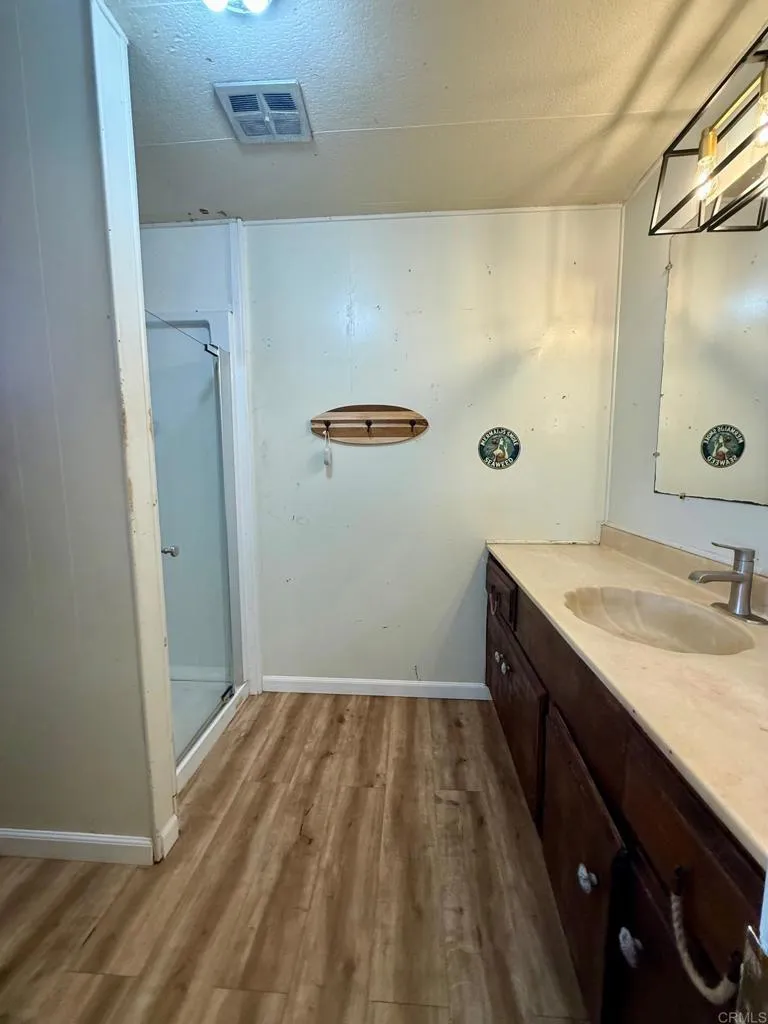 https://cdn.realtyfeed.com/cdn/127/306608639/a76e863e221d1eac04291e4a87057854.webp