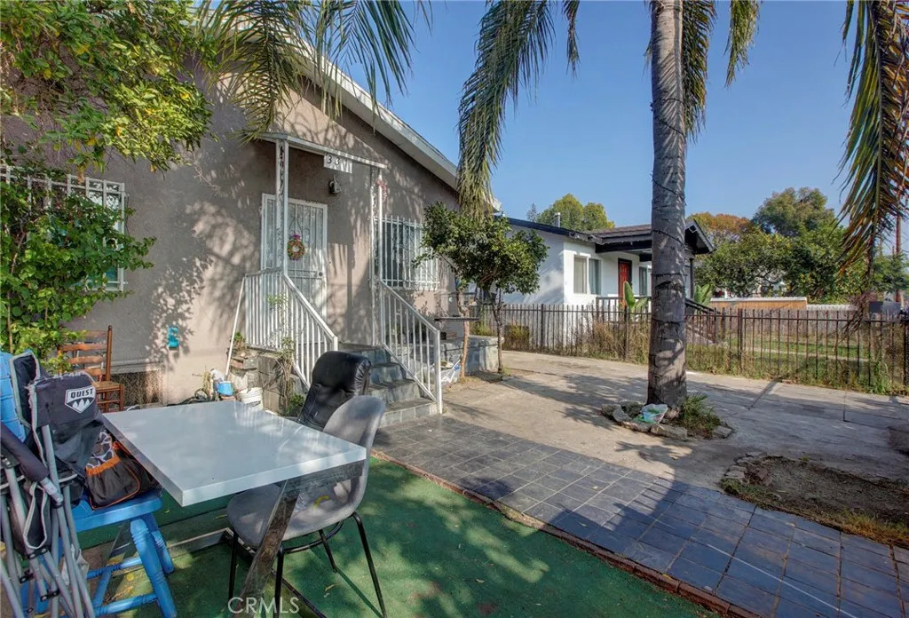 331 W 92nd Street, Los Angeles, CA 90003 - Photo 2 of 23, Los Angeles, CA