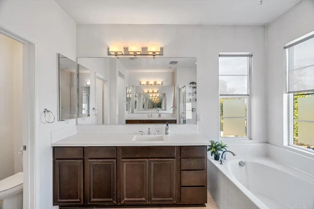 https://cdn.realtyfeed.com/cdn/127/306608684/04f2246f7f710e928ba6ba1f6f097502.webp