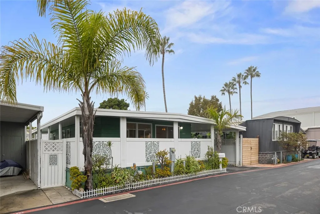 Newport Beach, CA 92660