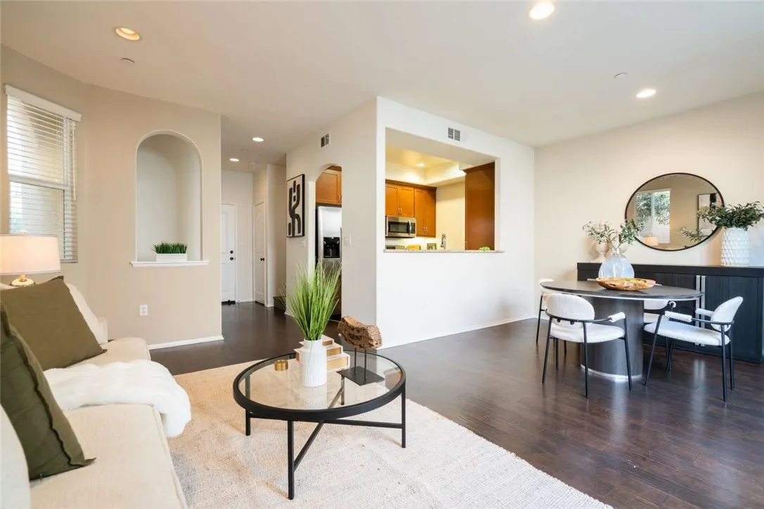 9562 Sundance Street, Pacoima, CA 91331 - Photo 5 of 22, Pacoima, CA