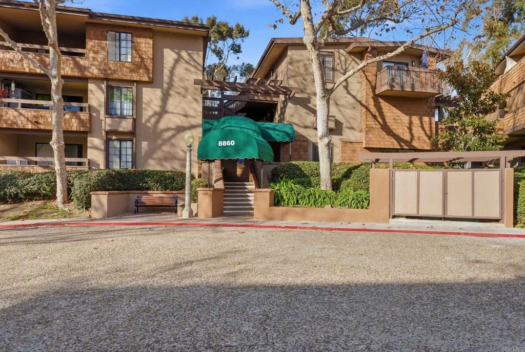 https://cdn.realtyfeed.com/cdn/127/306608818/782255c27840a910167938c6ae6a760d.webp