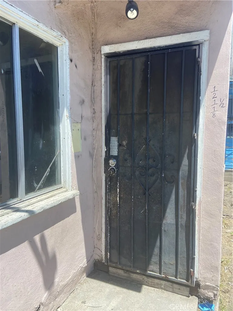 12116 S Willowbrook, Compton, CA 90222 - Photo 2 of 34, Compton, CA