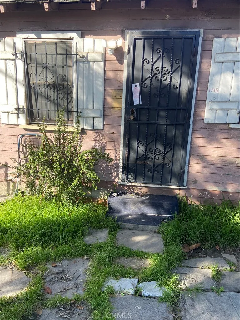 12116 S Willowbrook, Compton, CA 90222 - Photo 5 of 34, Compton, CA
