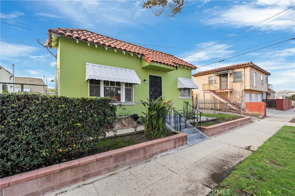 7015 S Harvard, Los Angeles, CA 90047 - Photo 4 of 14, Los Angeles, CA