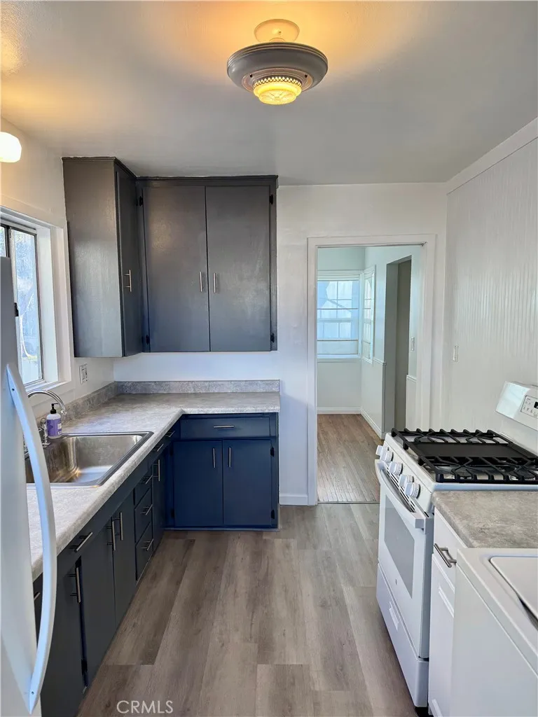 1077 E 33rd. Street, Signal Hill, CA 90755 - Photo 2 of 9, Signal Hill, CA