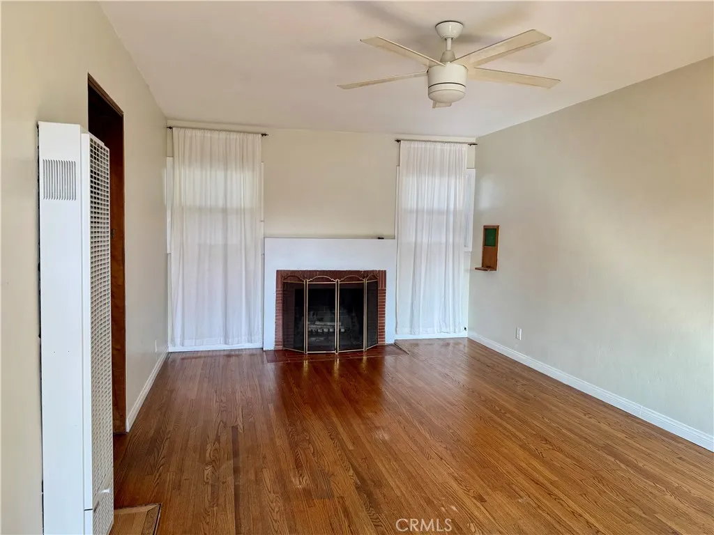 1077 E 33rd. Street, Signal Hill, CA 90755 - Photo 4 of 9, Signal Hill, CA